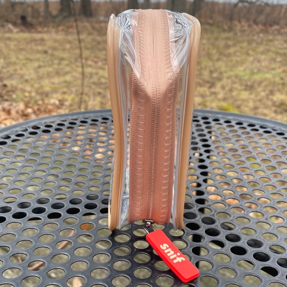 Snif Fragrances Clear Makeup Bag Pouch - Picture 2 of 2